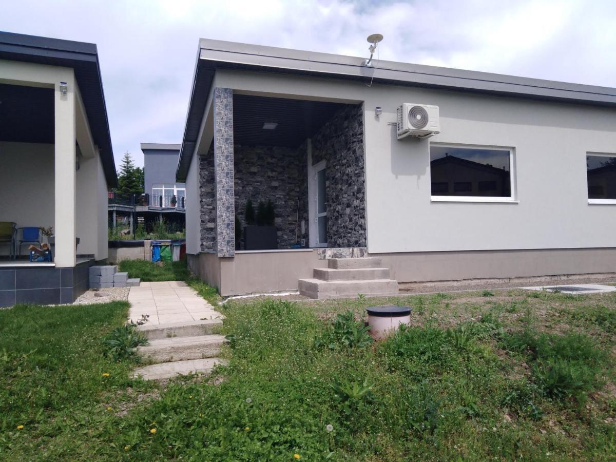 Apartmany Vihorlat II Kaluža エクステリア 写真